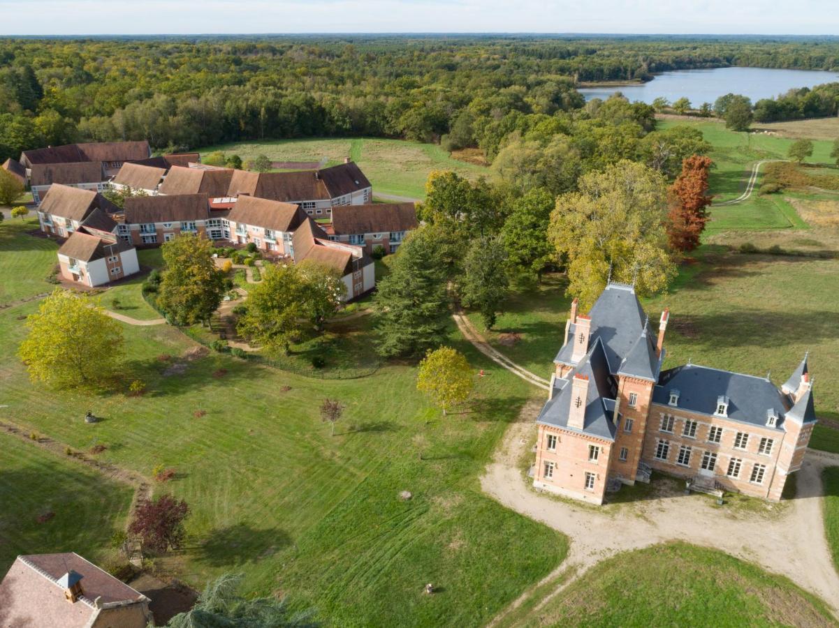 Domaine De Mont-Evray Hotel Nouan-le-Fuzelier Exterior foto