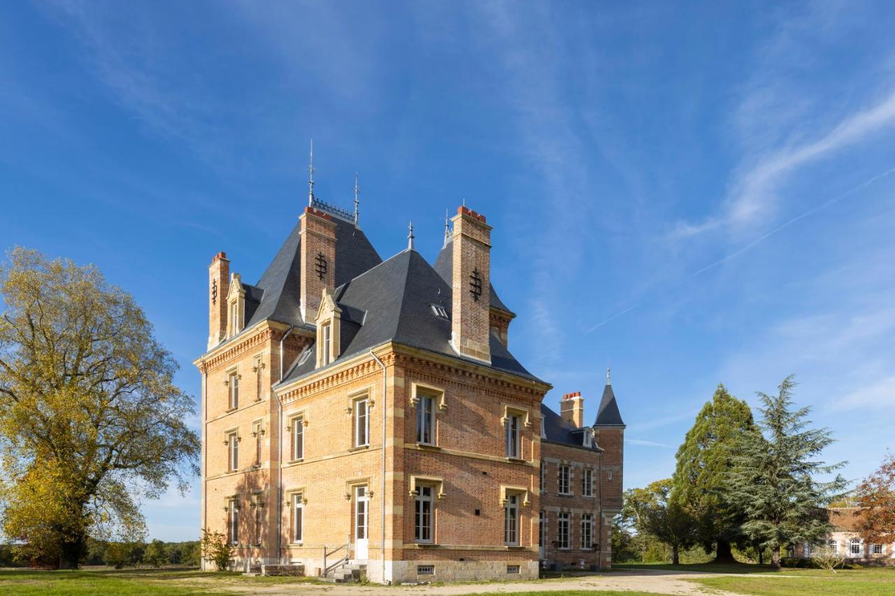 Domaine De Mont-Evray Hotel Nouan-le-Fuzelier Exterior foto